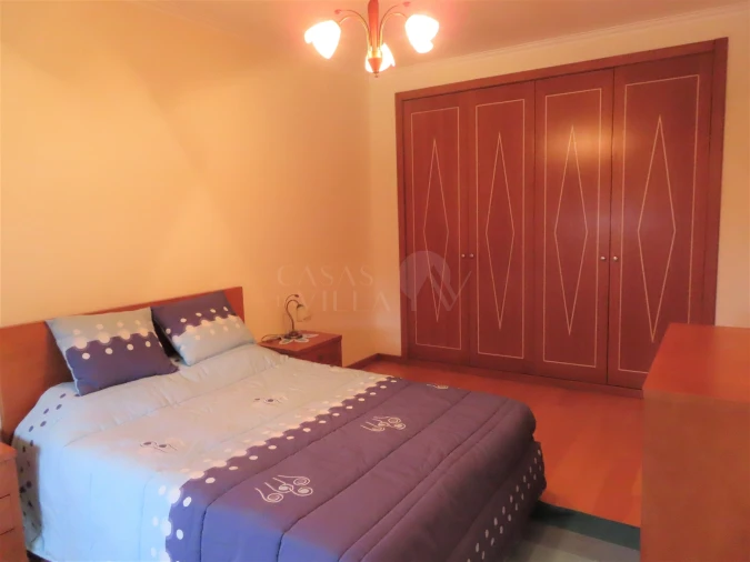 Moradia T4 para Venda em Caldas de São Jorge e Pigeiros Foto 16