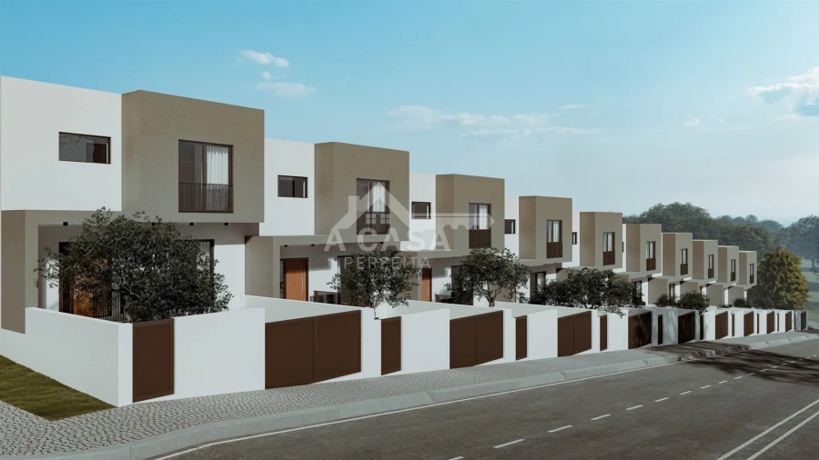 Moradia T3 para Venda em Vila de Cucujães Foto 2