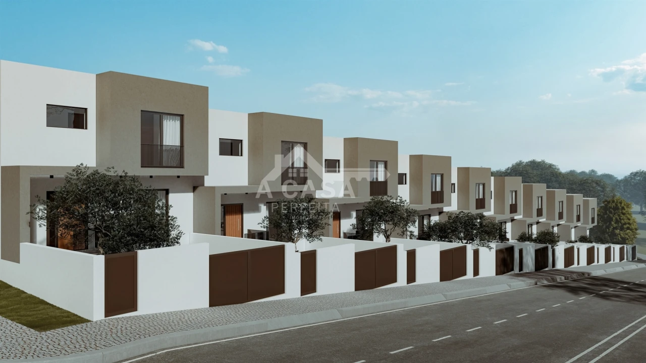 Moradia T3 para Venda em Vila de Cucujães Foto 2