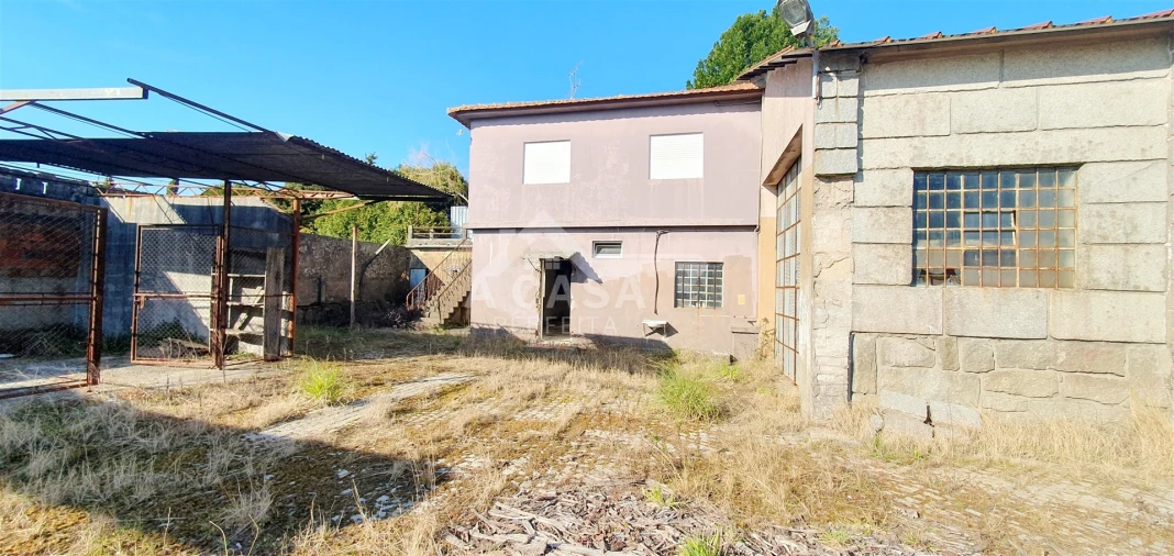 Armazém para Venda em São Miguel do Souto e Mosteirô Foto 14