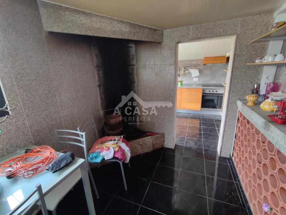 Armazém para Venda em O. Azeméis, Riba-Ul, Ul, Macinhata Seixa, Madail Foto 8