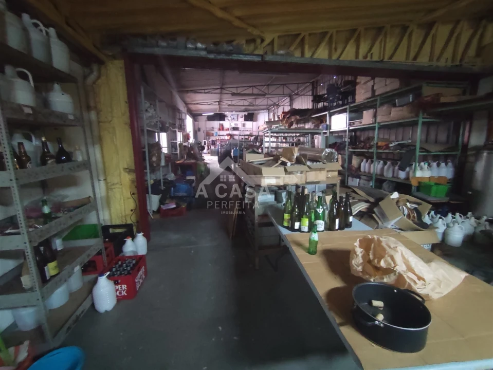Armazém para Venda em O. Azeméis, Riba-Ul, Ul, Macinhata Seixa, Madail Foto 45