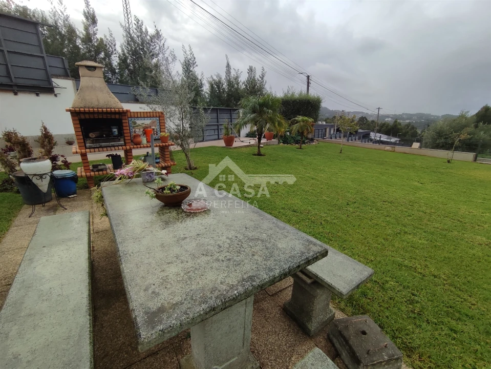 Armazém para Venda em O. Azeméis, Riba-Ul, Ul, Macinhata Seixa, Madail Foto 5