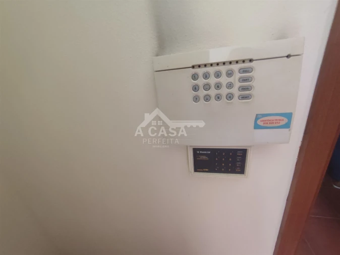 Armazém para Venda em O. Azeméis, Riba-Ul, Ul, Macinhata Seixa, Madail Foto 25