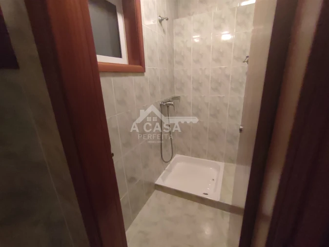 Armazém para Venda em O. Azeméis, Riba-Ul, Ul, Macinhata Seixa, Madail Foto 41