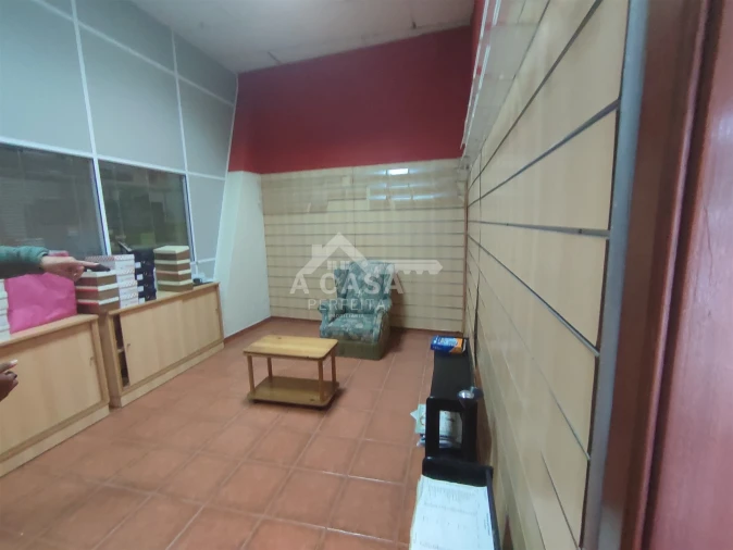 Armazém para Venda em O. Azeméis, Riba-Ul, Ul, Macinhata Seixa, Madail Foto 26