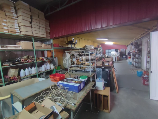 Armazém para Venda em O. Azeméis, Riba-Ul, Ul, Macinhata Seixa, Madail Foto 46