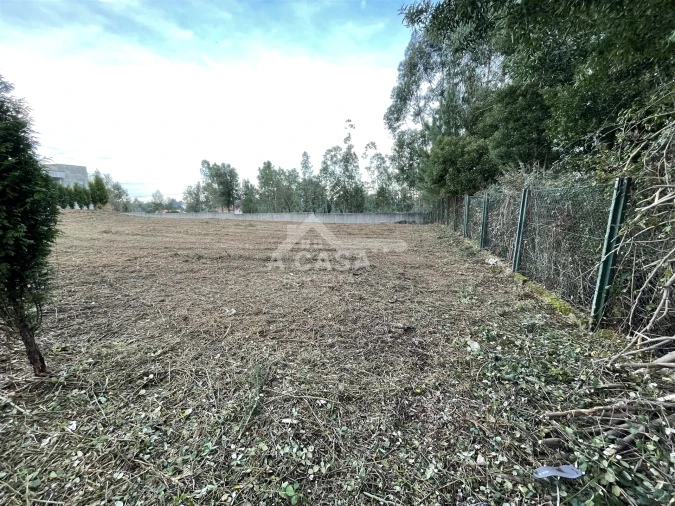 Terreno para Venda em Fiães Foto 1