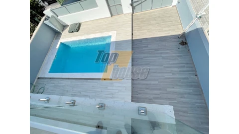 Moradia T4 para Venda em Costa da Caparica