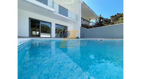 Moradia T4 para Venda em Costa da Caparica