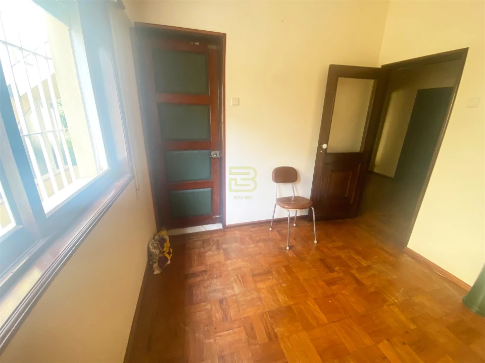 Moradia T4 para Venda em Lordelo do Ouro e Massarelos Foto 23