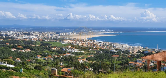 Terreno para Venda em Tavarede