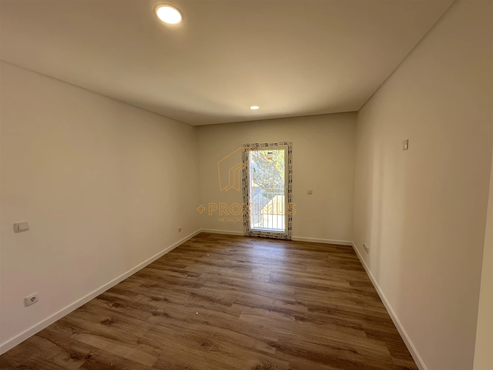 Apartamento T3 para Venda em Buarcos Foto 23