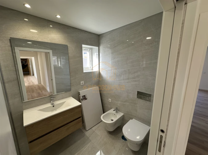 Apartamento T3 para Venda em Buarcos Foto 18