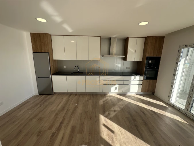 Apartamento T3 para Venda em Buarcos Foto 6