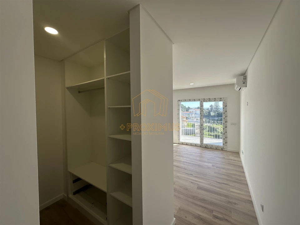 Apartamento T3 para Venda em Buarcos Foto 11