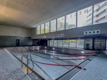 Loja para Venda em Parque das Nações