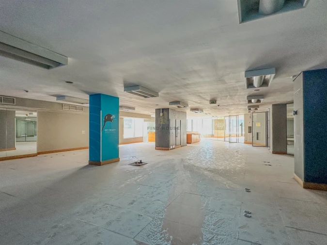 Loja para Arrendamento em Parque das Nações Foto 21