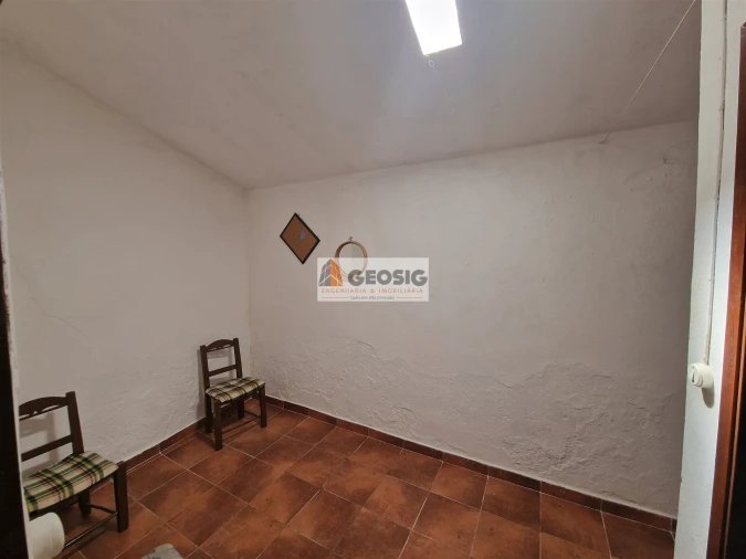 Moradia T2 para Venda em Santa Cruz Foto 7