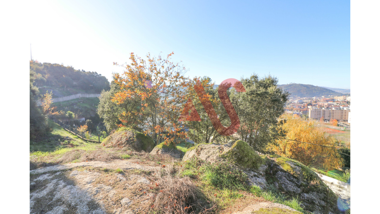 Terreno para Venda em Caldas de Vizela (São Miguel e São João) Foto 13