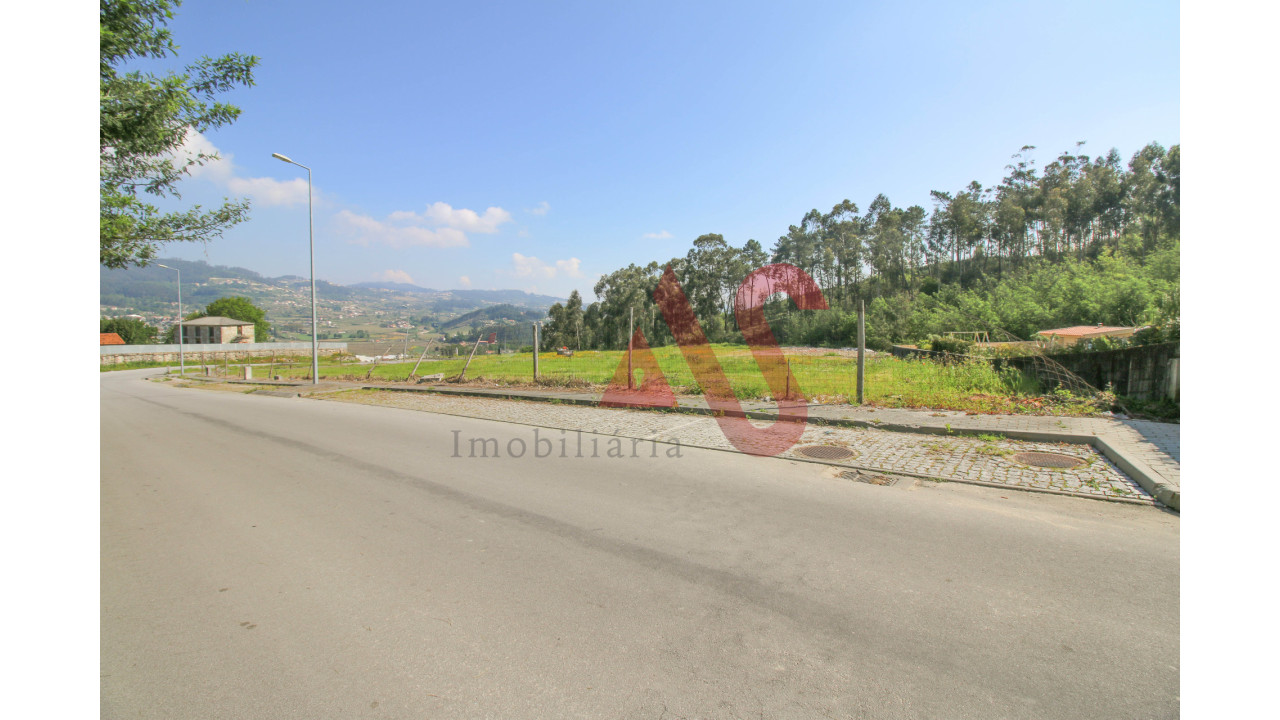 Terreno para Venda em Regilde Foto 4