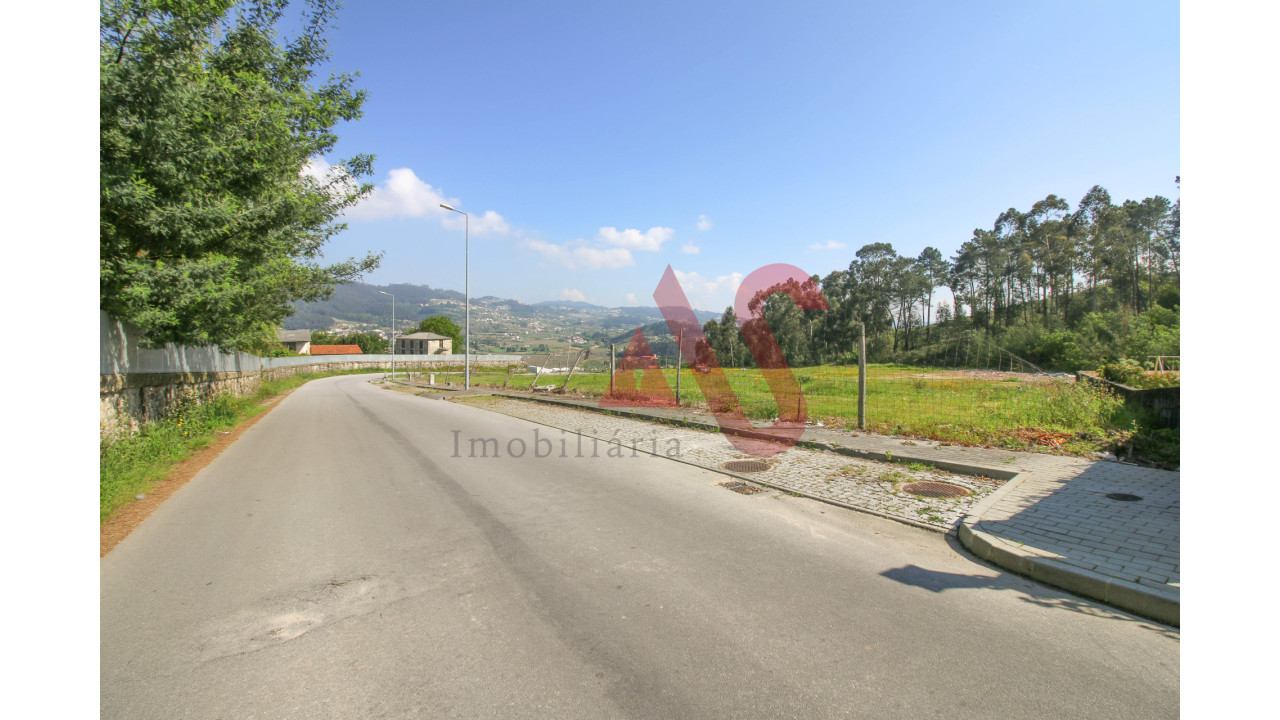 Terreno para Venda em Regilde Foto 5