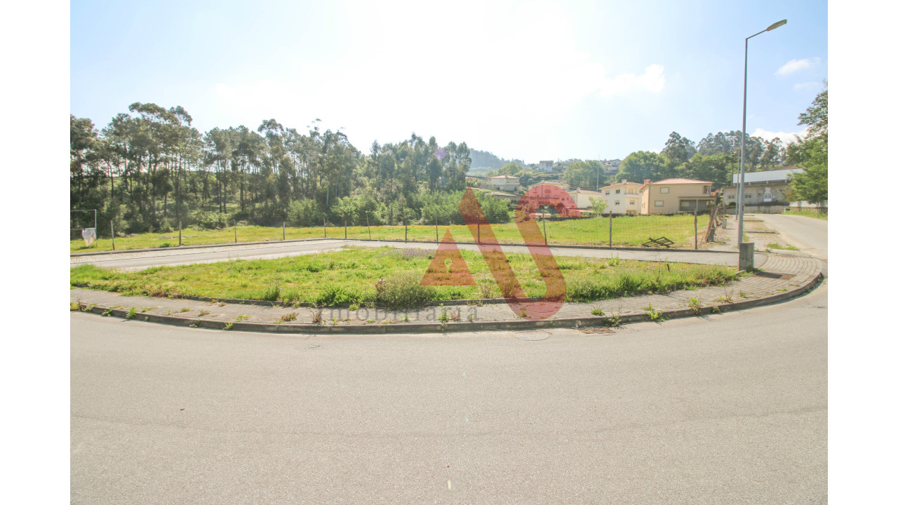 Terreno para Venda em Regilde Foto 8