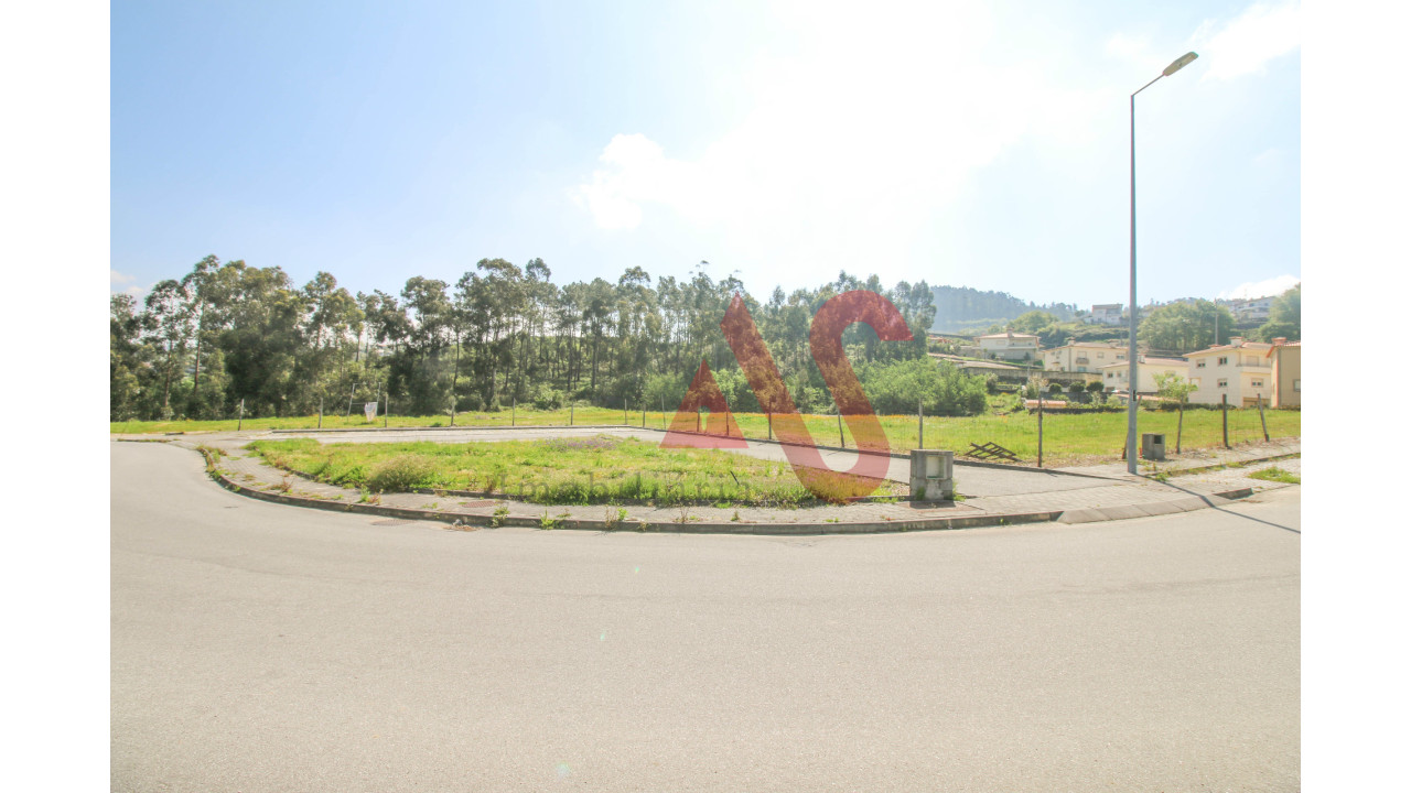 Terreno para Venda em Regilde Foto 10