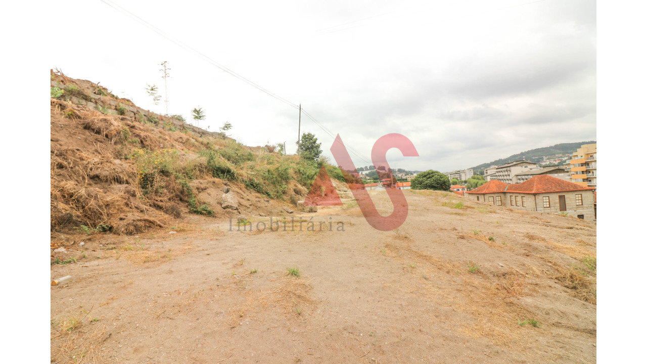 Terreno para Venda em Caldas de Vizela (São Miguel e São João) Foto 9