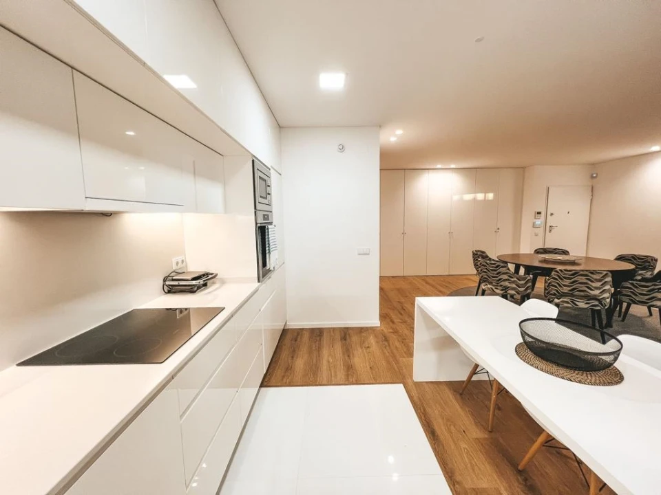 Apartamento T3 para Venda em Olhão Foto 8