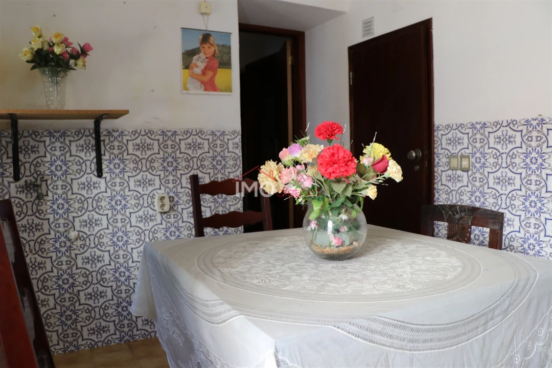 Moradia T2 para Venda em Nossa Senhora da Graça de Povoa e Meadas Foto 2