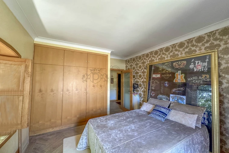 Moradia T4 para Venda em Infias Foto 27