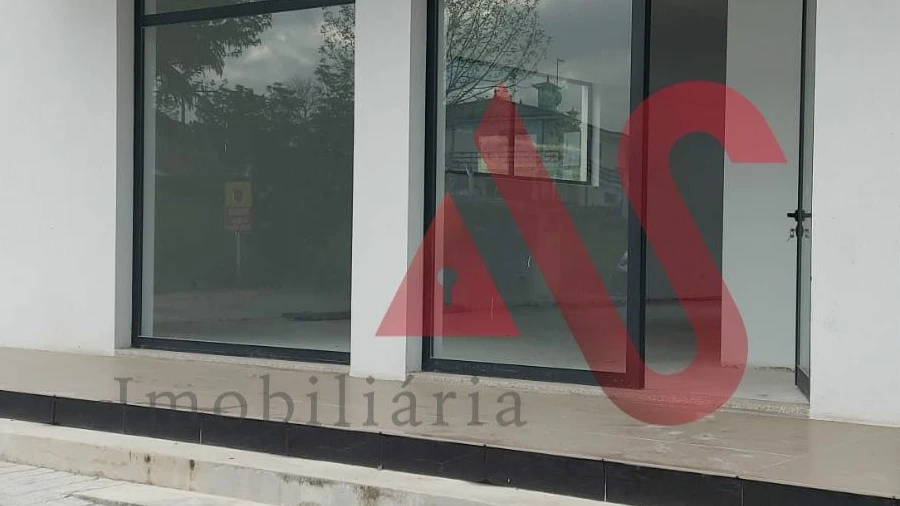 Loja para Venda em Landim