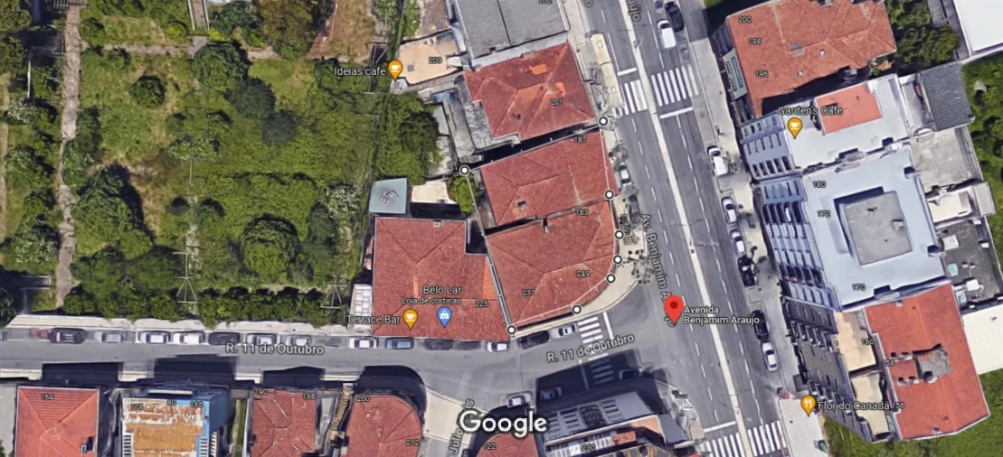 Moradia T11 para Venda em São João da Madeira