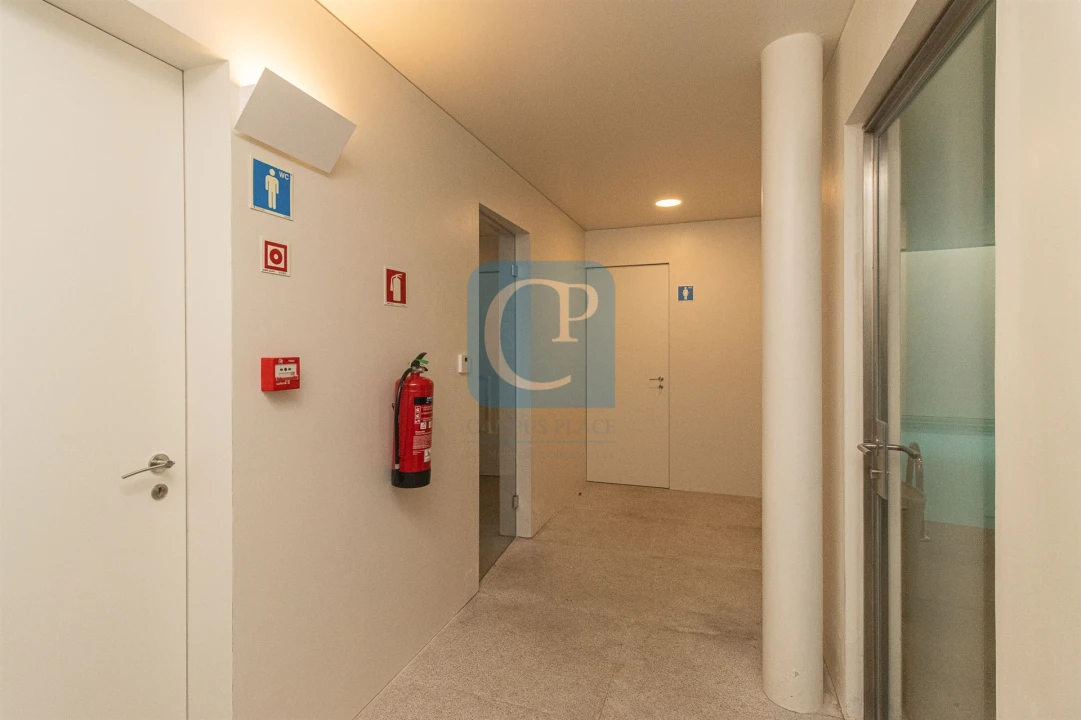 Moradia T5 para Venda em Bonfim Foto 51