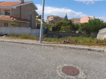Terreno para Venda em Canelas