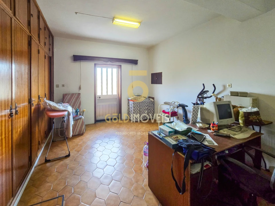 Moradia T3 para Venda em Lourosa Foto 8