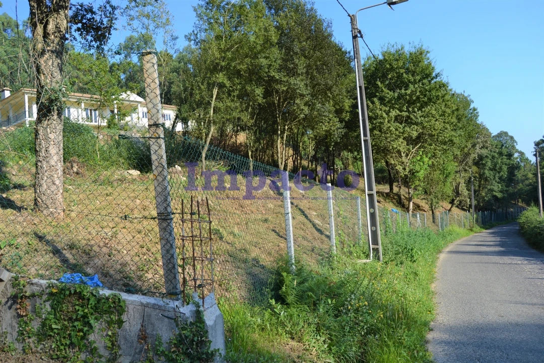 Moradia T6 para Venda em Fajões Foto 87