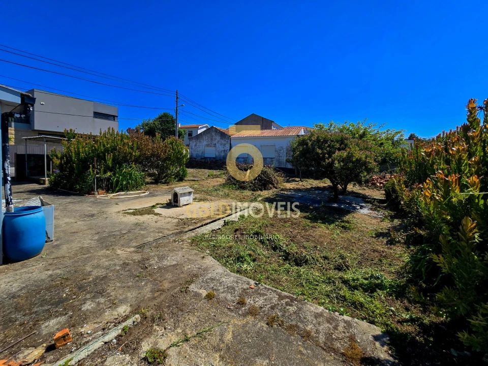 Moradia T3 para Venda em Silvalde Foto 36