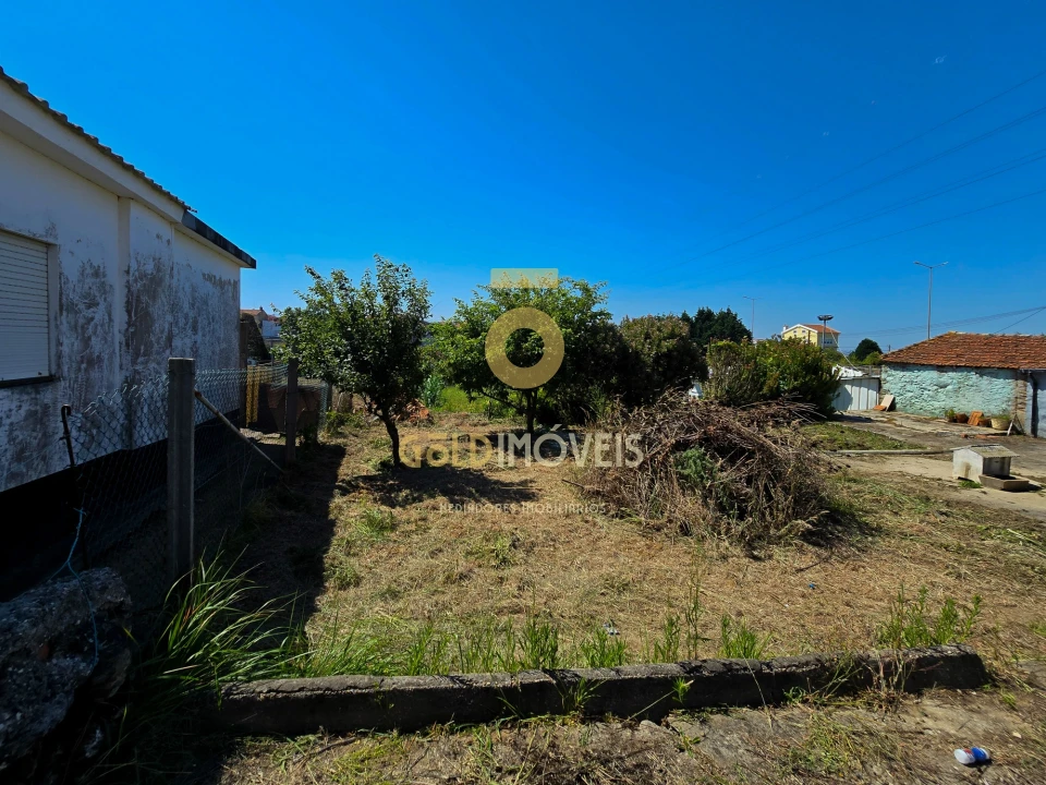 Moradia T3 para Venda em Silvalde Foto 35