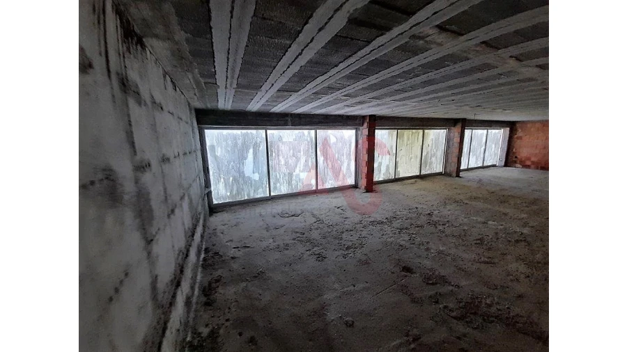 Loja para Venda em Caldas de Vizela (São Miguel e São João) Foto 10