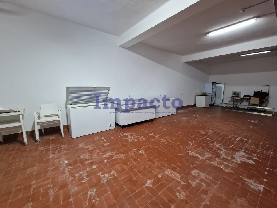 Negócio para Trespasse em São João da Madeira Foto 11