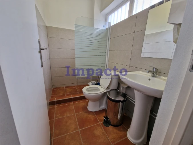 Negócio para Trespasse em São João da Madeira Foto 12