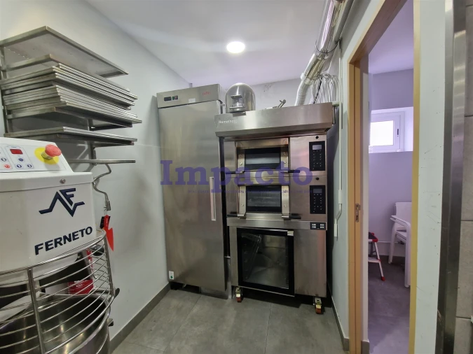 Negócio para Trespasse em São João da Madeira Foto 8