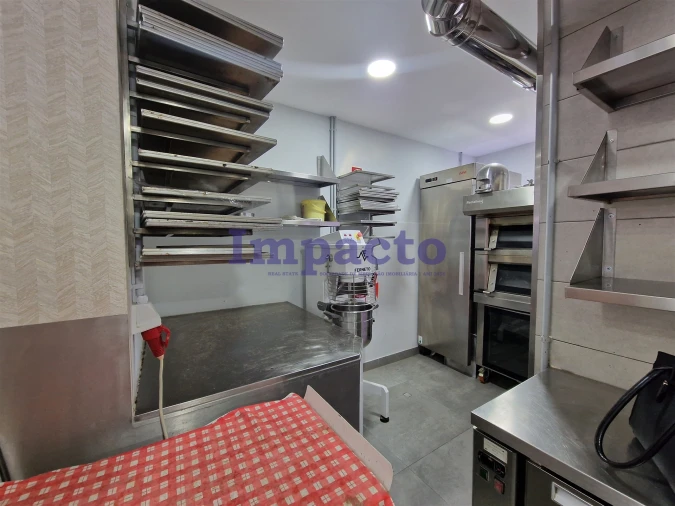 Negócio para Trespasse em São João da Madeira Foto 7