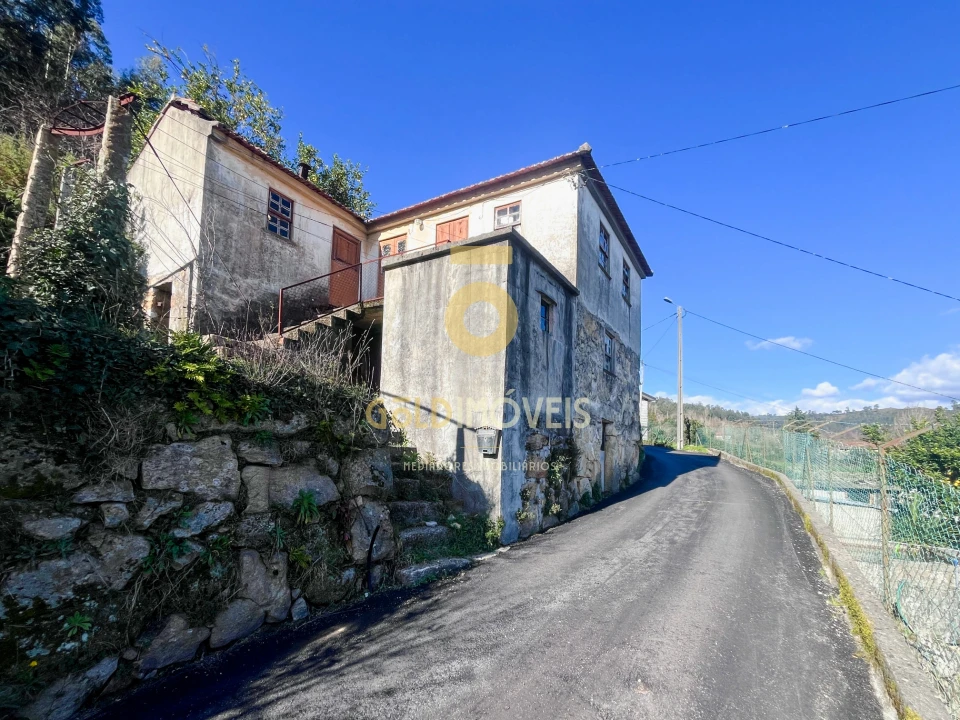 Moradia T0 para Venda em Sande e São Lourenço Foto 2