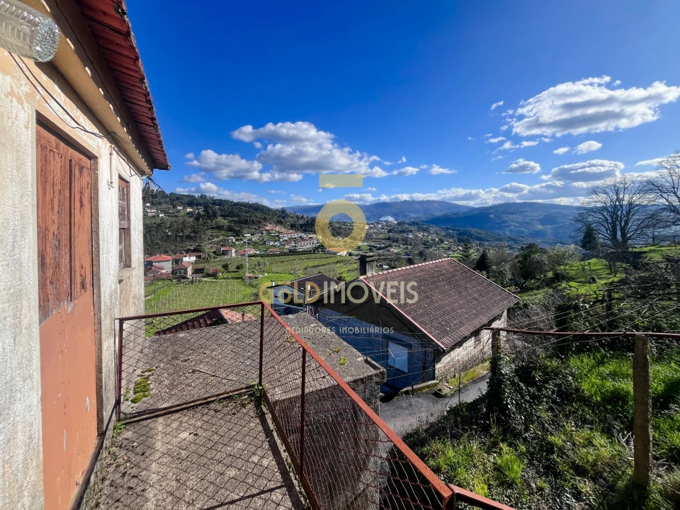 Moradia T0 para Venda em Sande e São Lourenço Foto 3