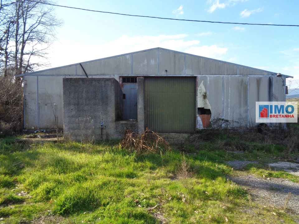 Quinta T0 para Venda em Alcaria Foto 16