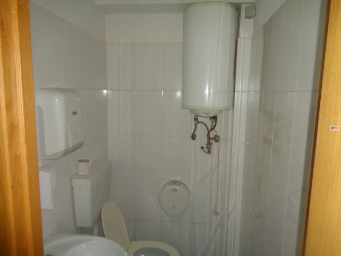 Negócio para Venda em Fundão, Valverde, Donas, A. Joanes, A. Nova Cabo Foto 6