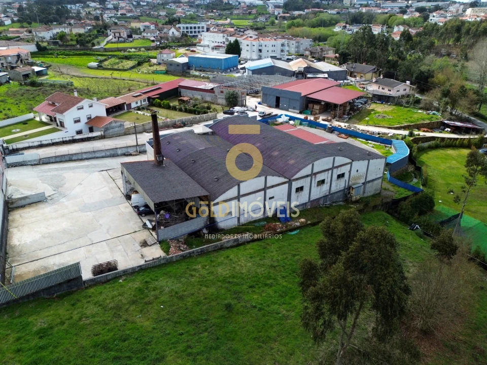 Negócio para Venda em Fiães Foto 4